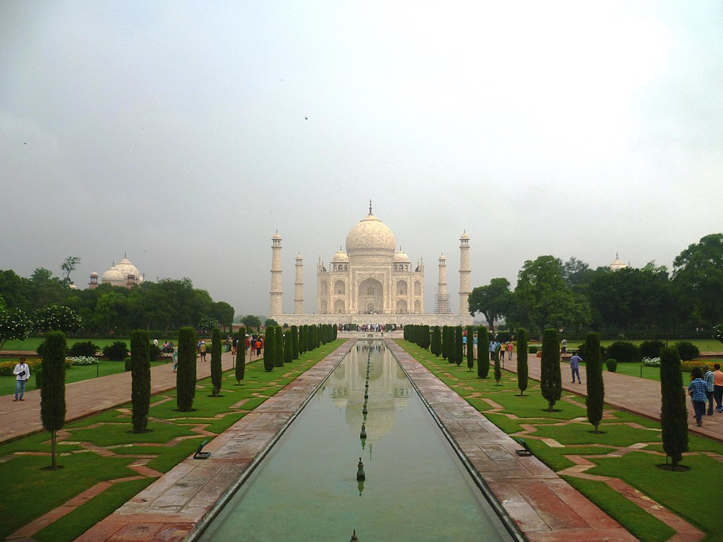 FRAGRANCE – THE MUGHAL GARDENS